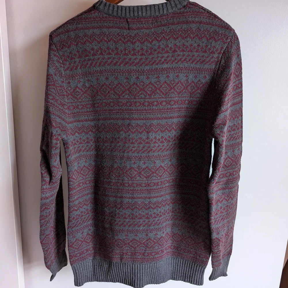 Goodfellow & Co Red and Gray Geometric Crew Neck Sweater - Picture 4 of 6